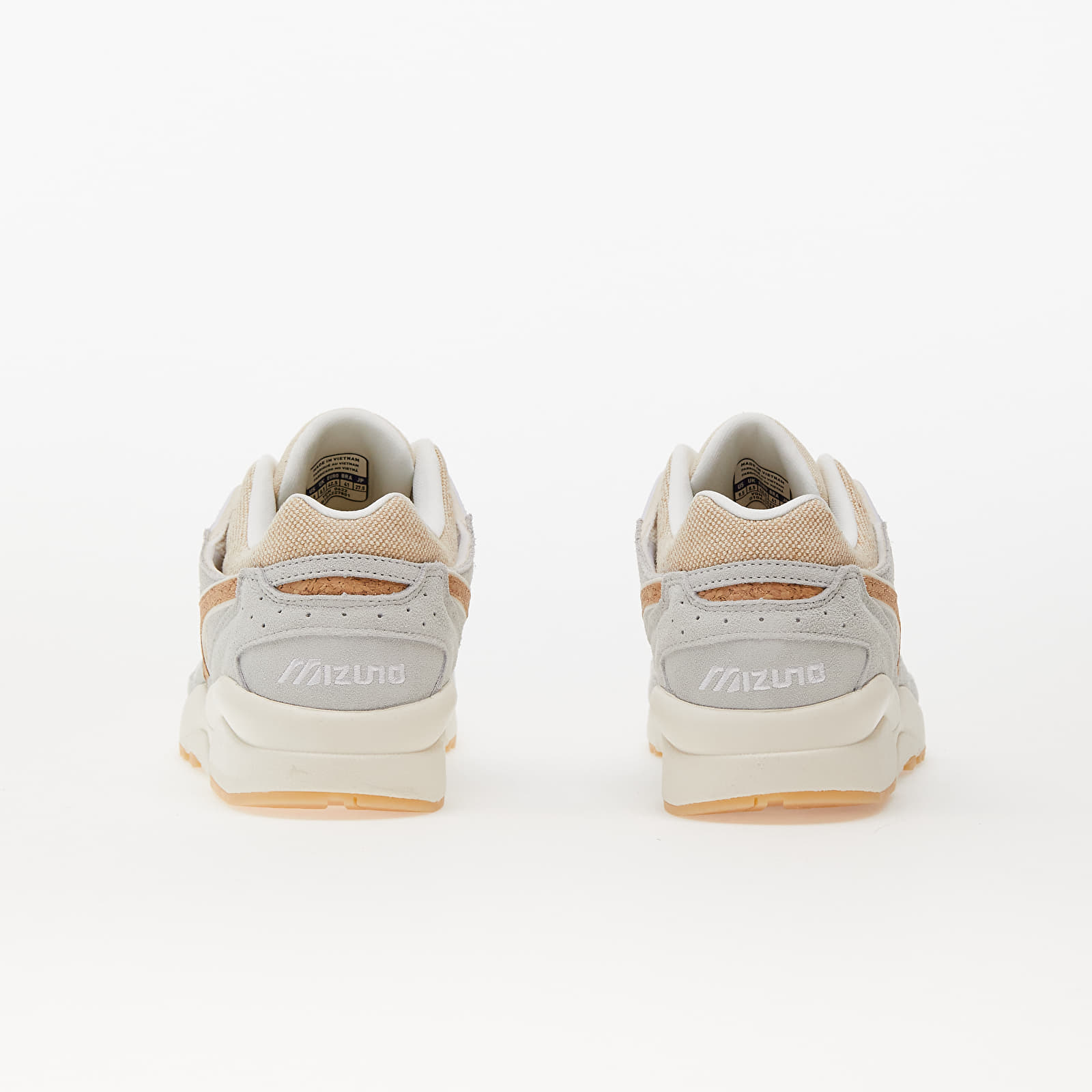 Men's shoes Mizuno Sky Medal Undyed White/ Root/ Undyed White