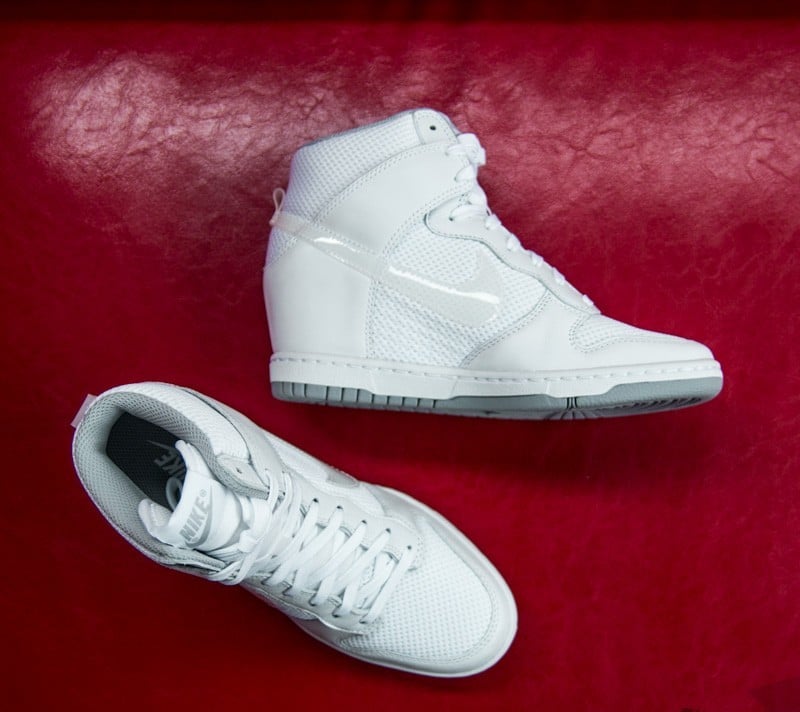 Shoes Nike WMNS Dunk Sky Hi Essential White Footshop