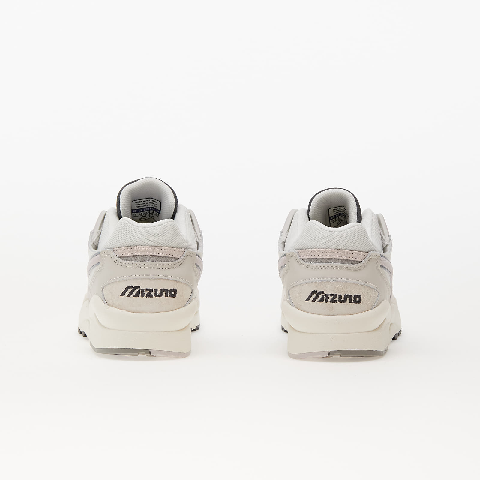 Männer Mizuno Sky Medal Premium Papyrus/ Garnet Rose/ Creme Brilée