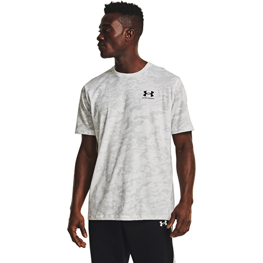 Digital camo t hot sale shirts under armour