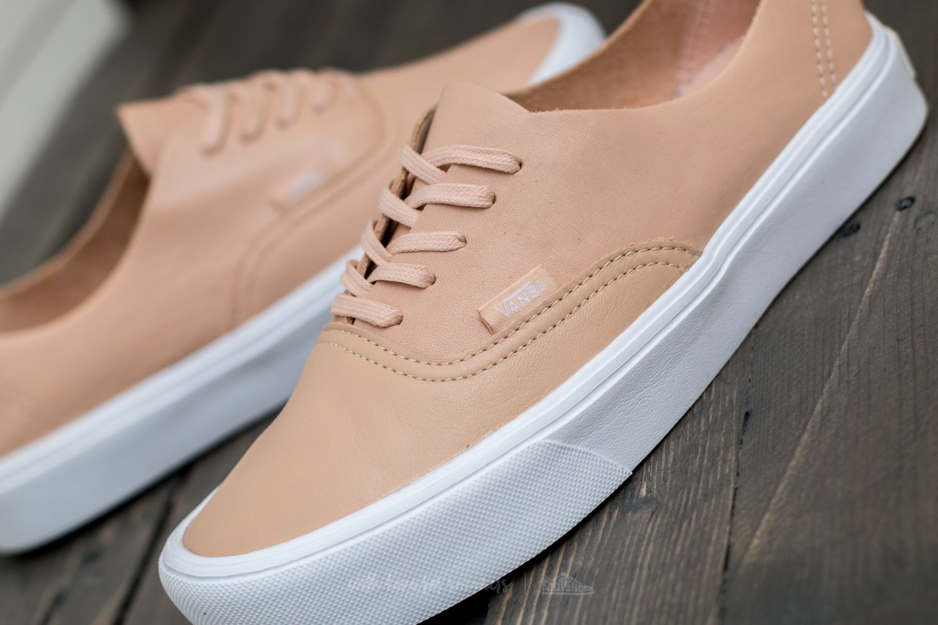 Vans u authentic decon leather outlet