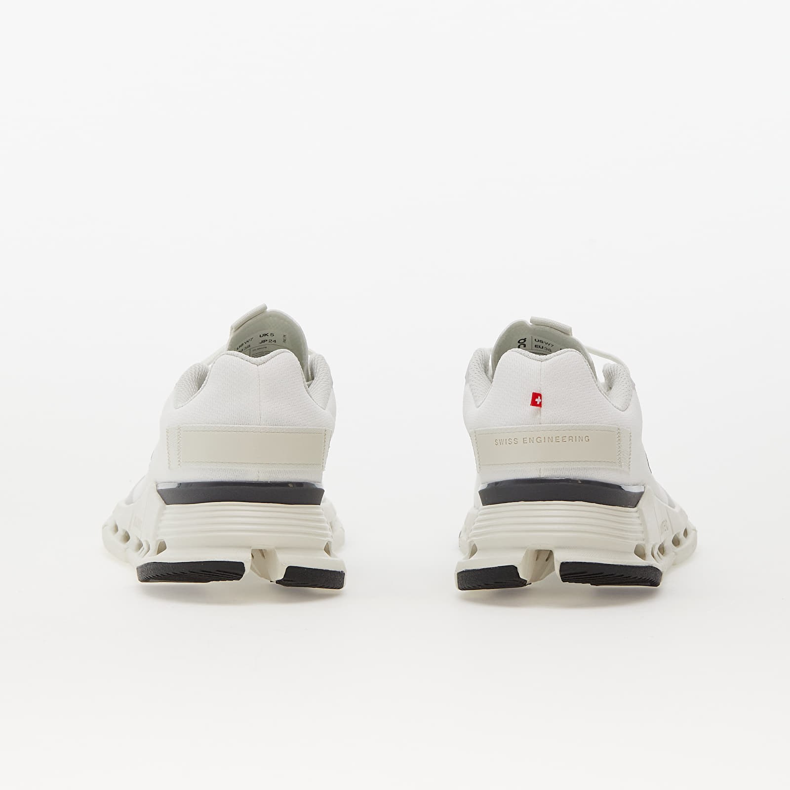 Sapatos de mulher On W Cloudnova Form White/ Eclipse