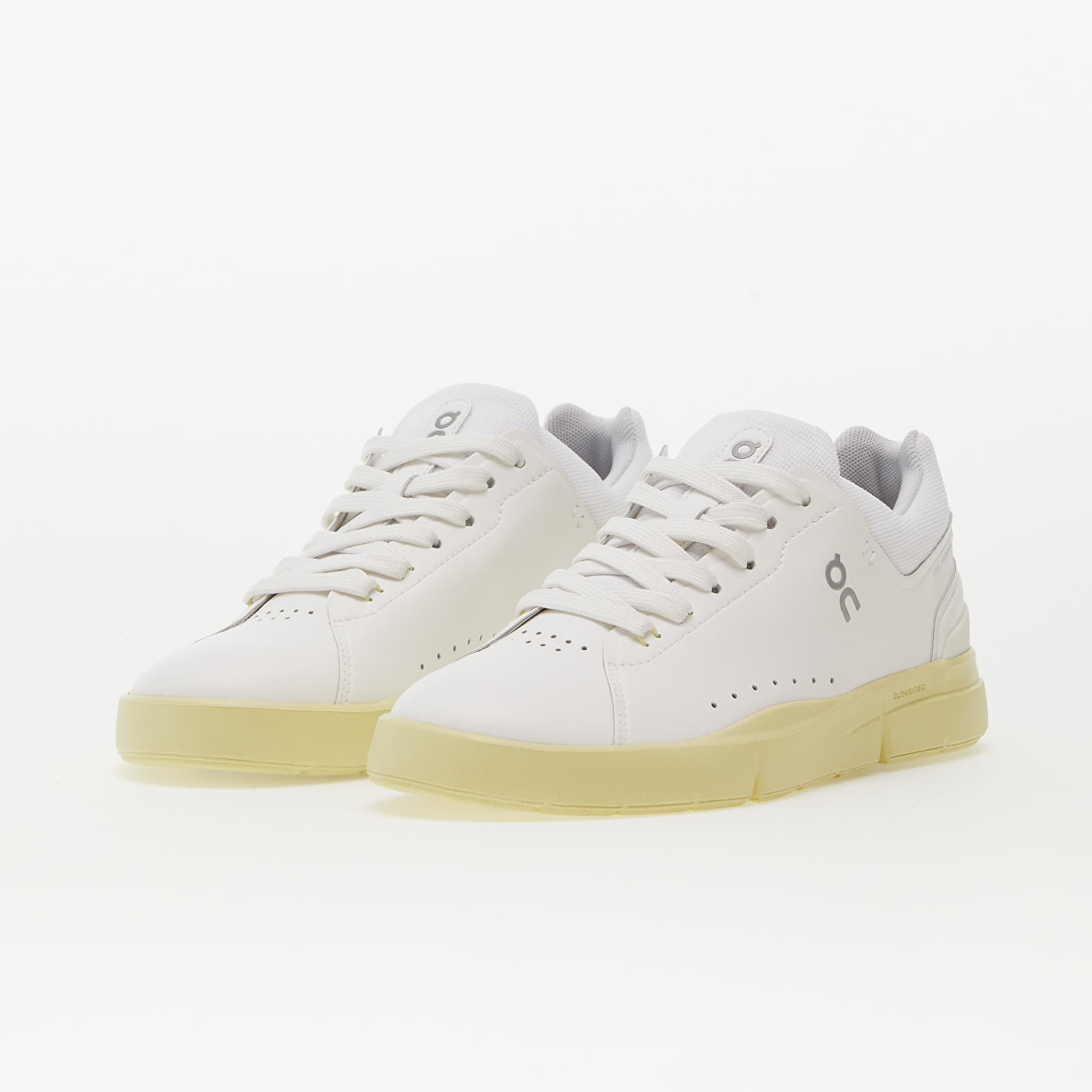 Women's shoes On W The Roger Advantage White/ Hay