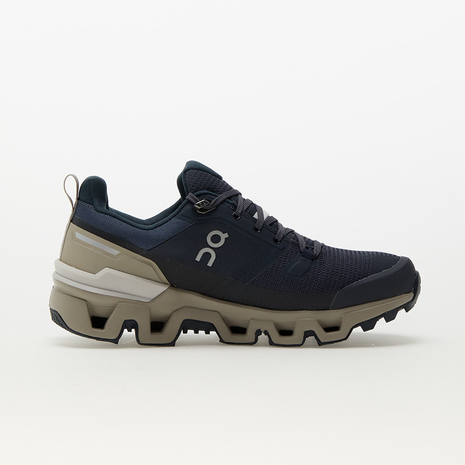 Women's shoes On W Cloudwander Waterproof Navy/ Desert
