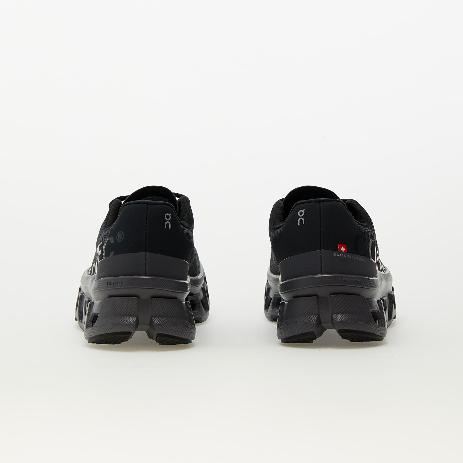 Női cipők On W Cloudmonster Black/ Magnet