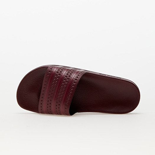 | Red/ Footshop Core Men\'s Adilette Burgundy shoes Red/ Shadow Shadow adidas