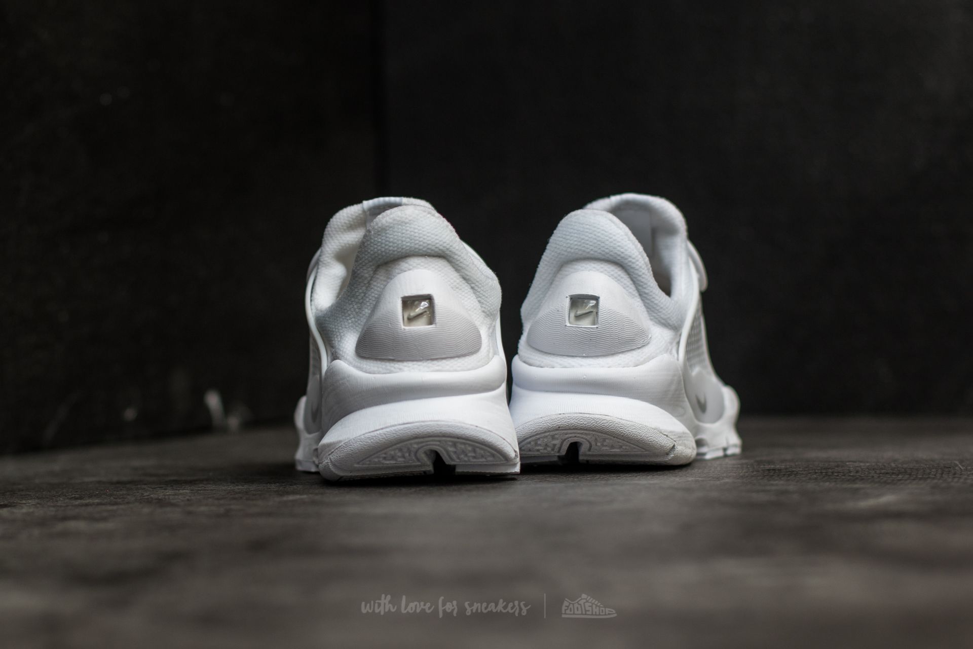 Ženski čevlji Nike Wmns Sock Dart White/ Pure Platinum