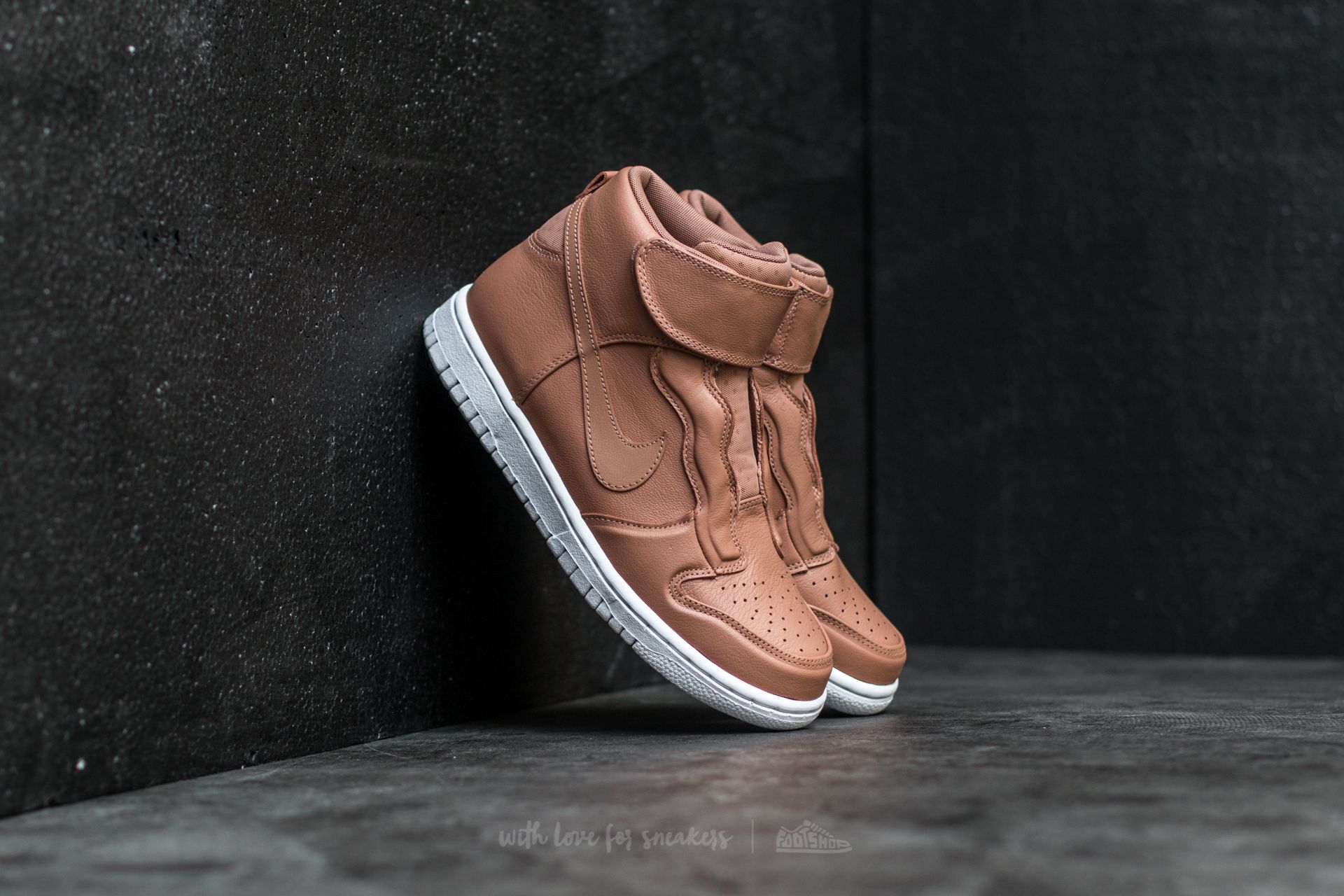 nike dunk hi ease