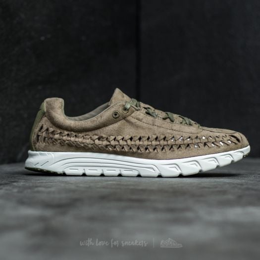 Nike mayfly hot sale woven olive