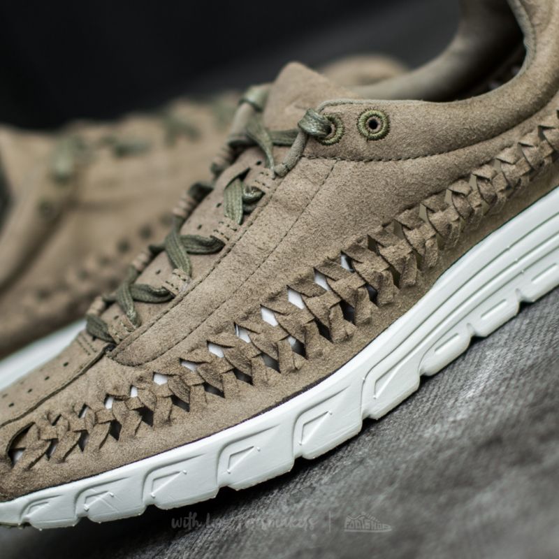 Nike Mayfly Woven Medium Olive/ Light Bone-Black | Footshop