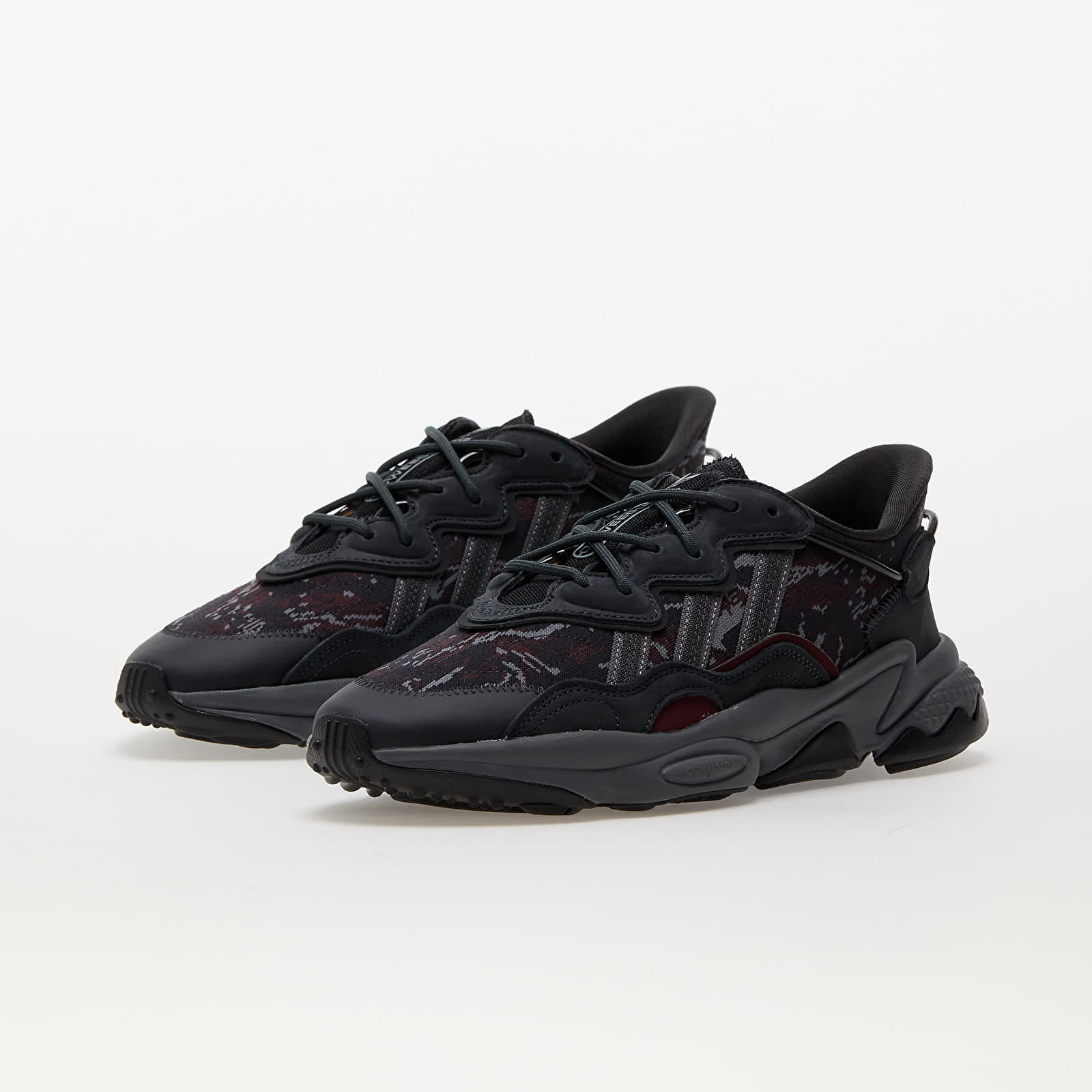 Men s shoes adidas Ozweego Carbon Carbon Shadow Red Footshop