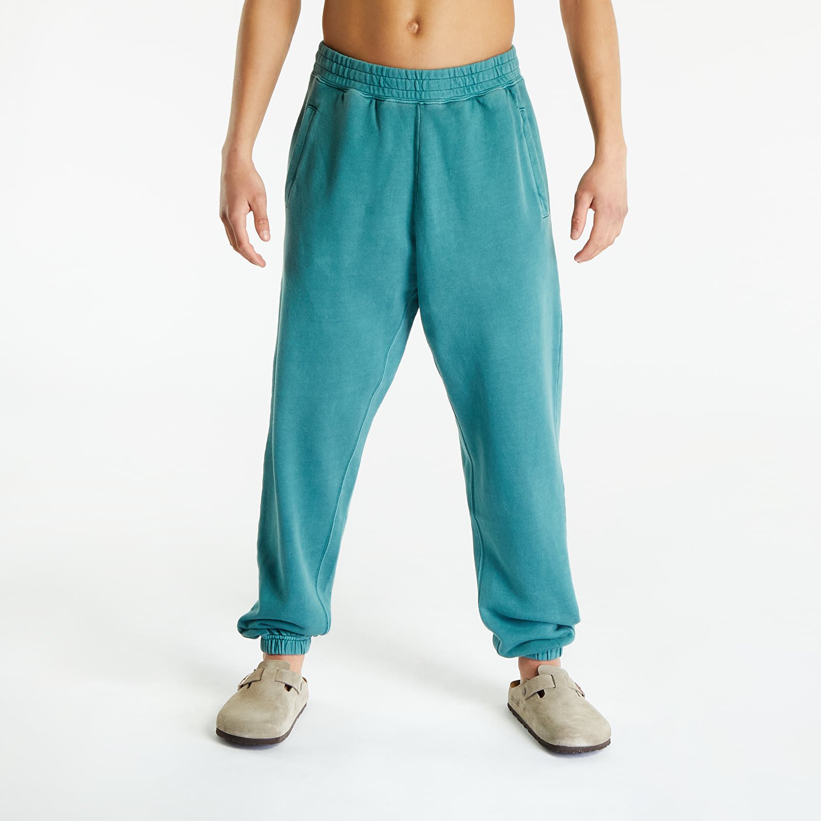 Joggebukser Carhartt WIP Nelson Sweat Pant Botanic Garment Dyed