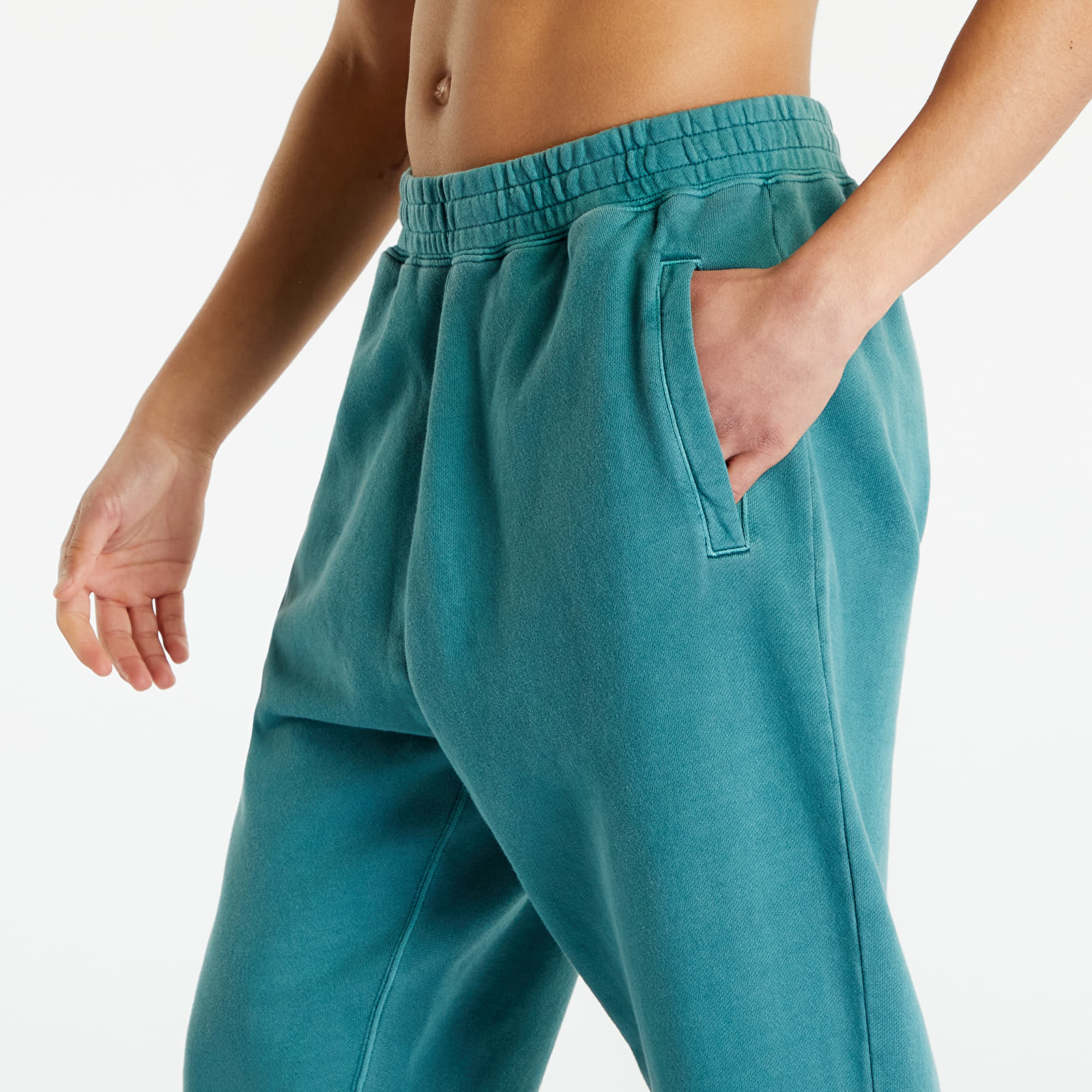 Joggebukser Carhartt WIP Nelson Sweat Pant Botanic Garment Dyed