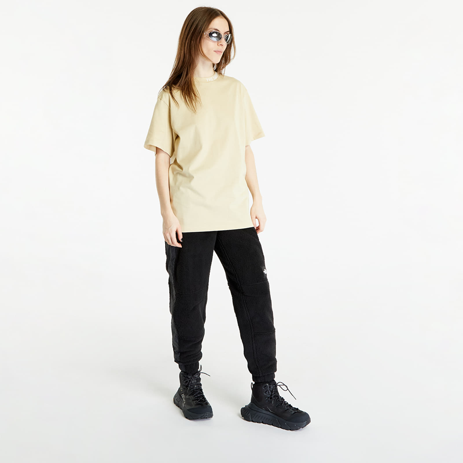 T-shirts The North Face W Zumu Tee Gravel
