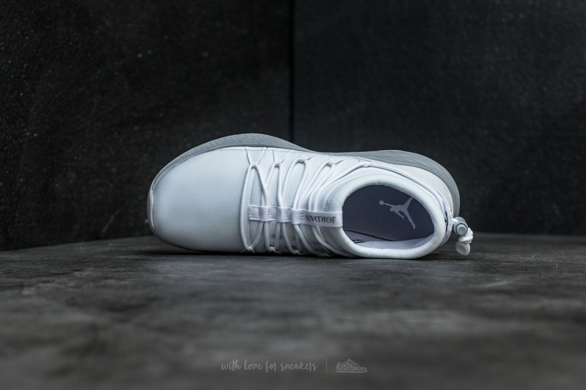 Zapatillas Hombre Jordan Formula 23 Toggle White/ Wolf Grey-Pure Platinum