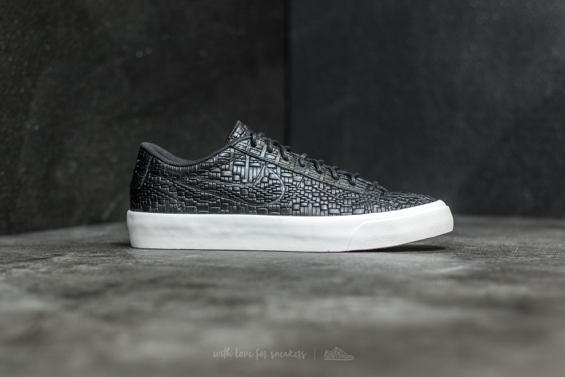 Blazer studio low clearance