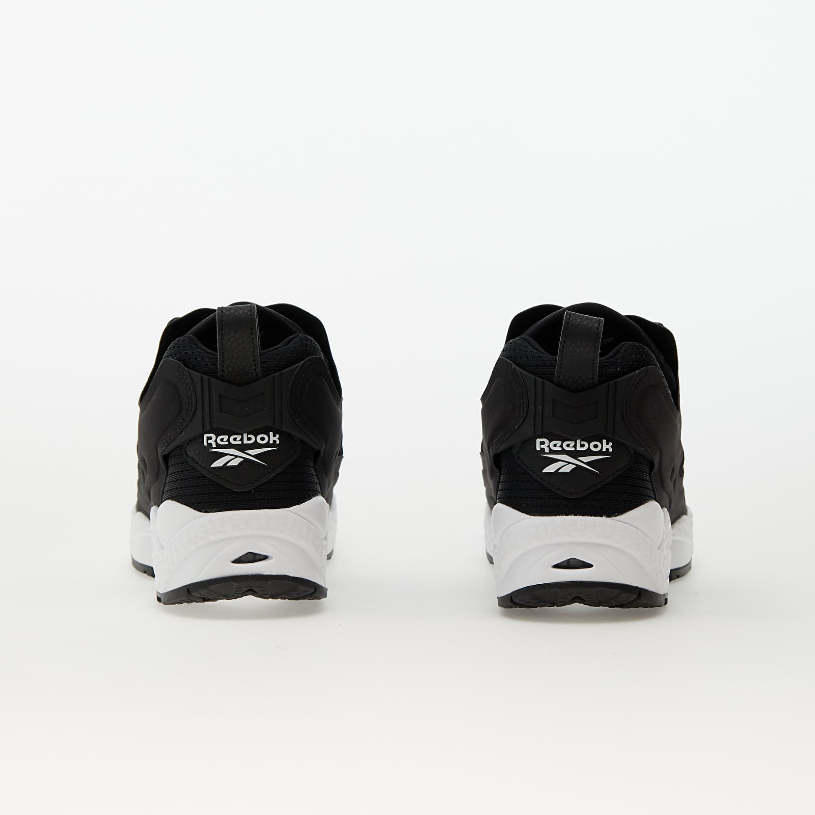 Чоловіче взуття Reebok Instapump Fury 95 Core Black/ Ftw White/ Core Black