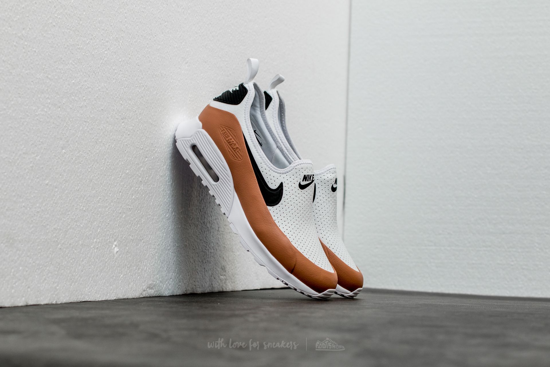 Dámské tenisky a boty Nike W Air Max 90 Ultra 2.0 Ease White/ Black-Dusted Clay