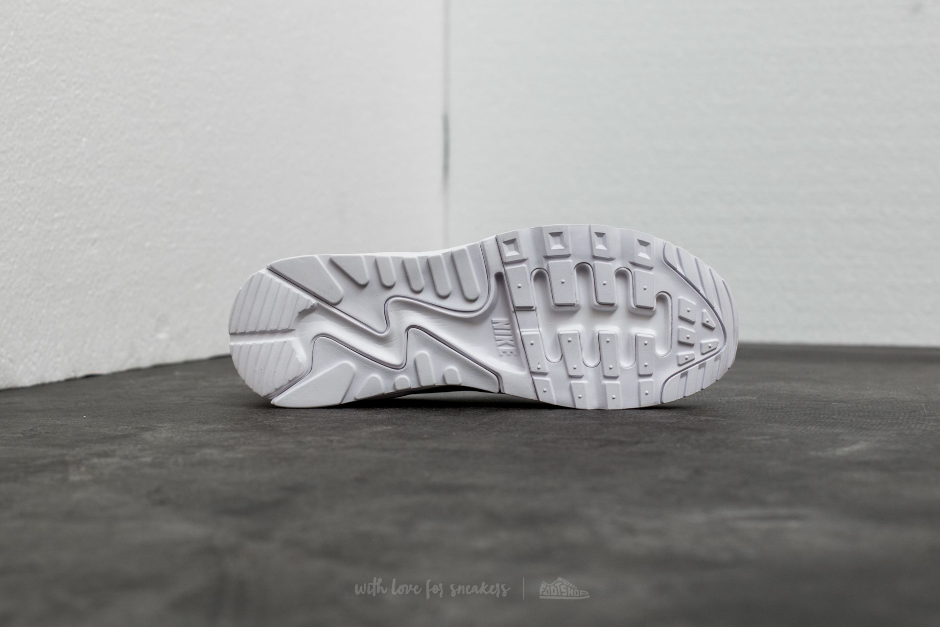 Women s shoes Nike W Air Max 90 Ultra 2.0 Ease White Black Dusted Clay Footshop
