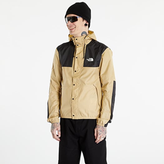The north face seasonal mountain store
