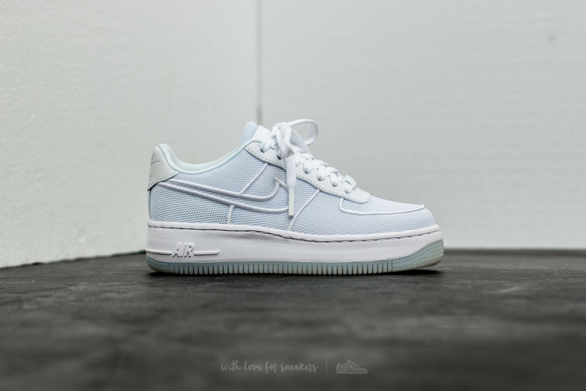 Air force 1 store low upstep br