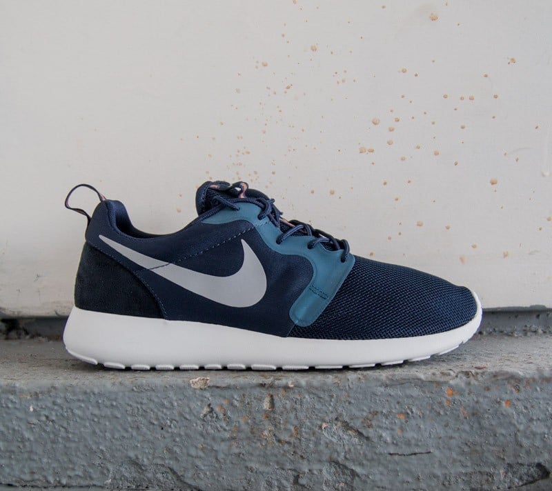 Scarpe Nike Rosherun Hyp Mid Navy Blue