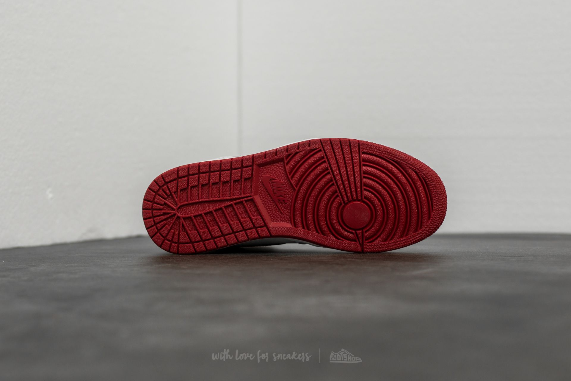 Férfi cipők Air Jordan 1 Retro High OG  'Metallic Red' White/ Varsity Red