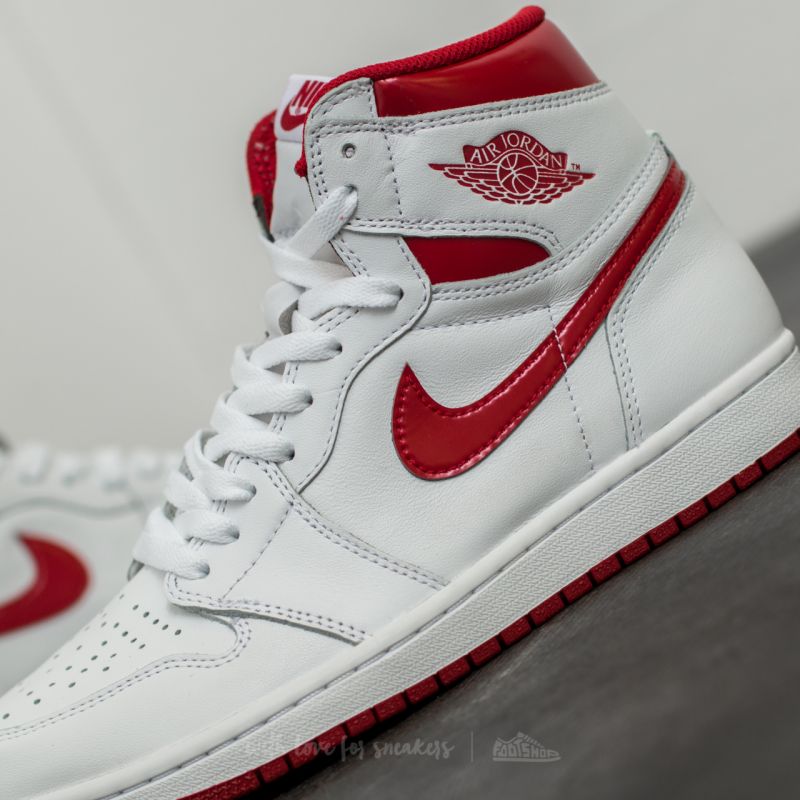Herren Sneaker und Schuhe Air Jordan 1 Retro High OG 'Metallic Red