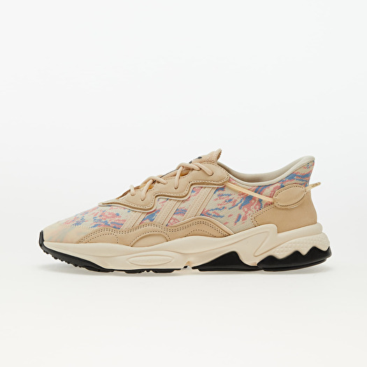 Adidas ozweego footshop top