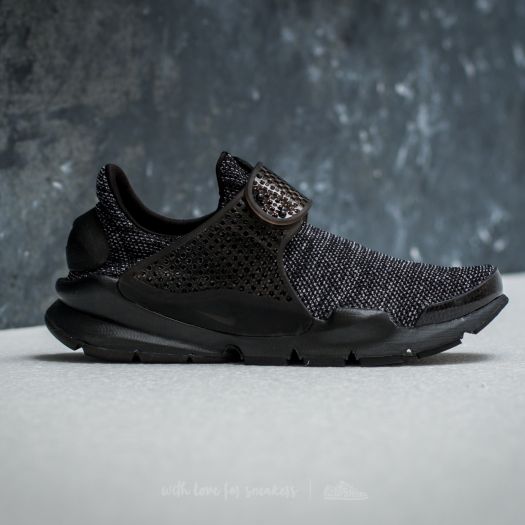 Black sock darts mens 2025