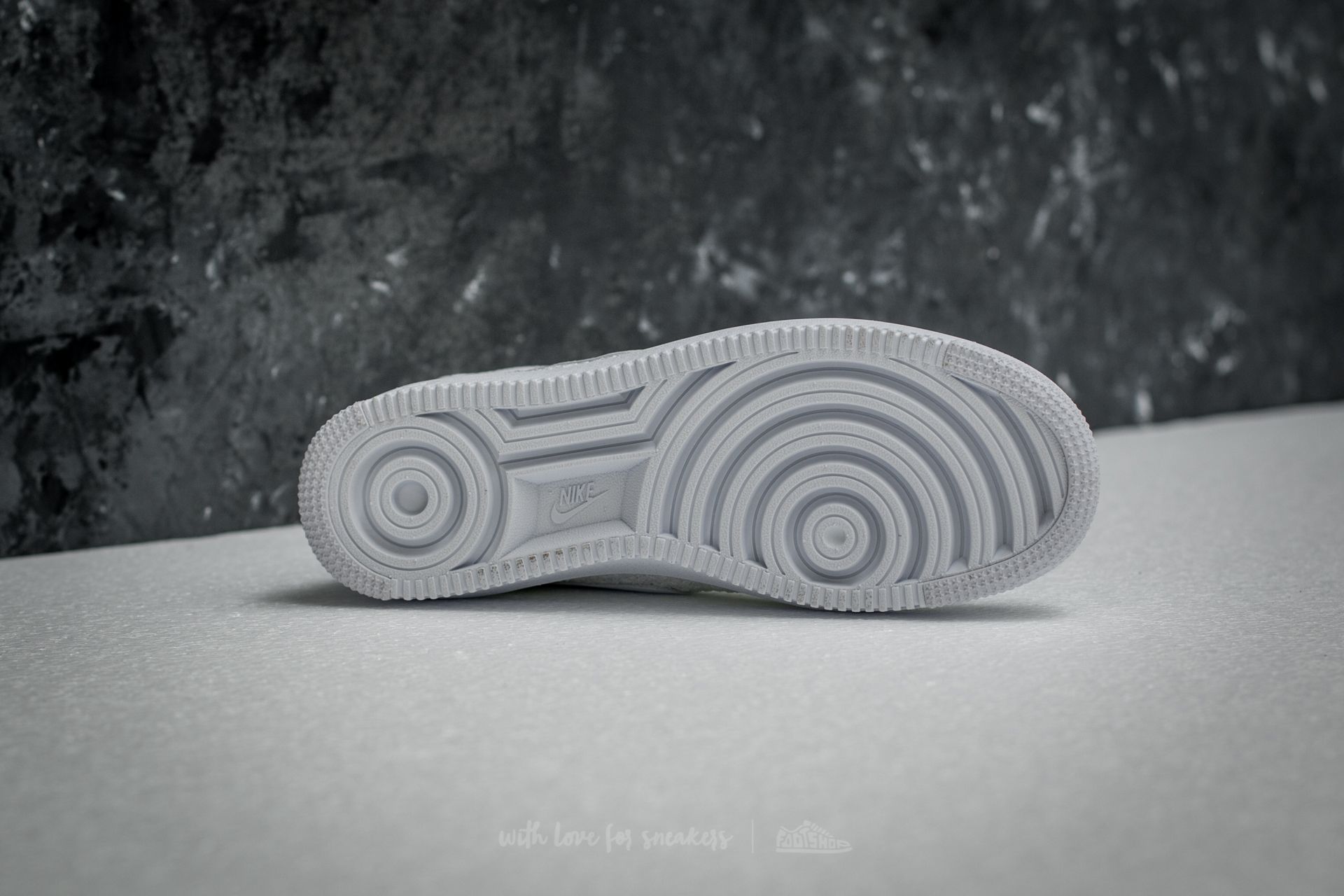Moški čevlji Nike Air Force 1 Ultra Flyknit Mid White/ White-White