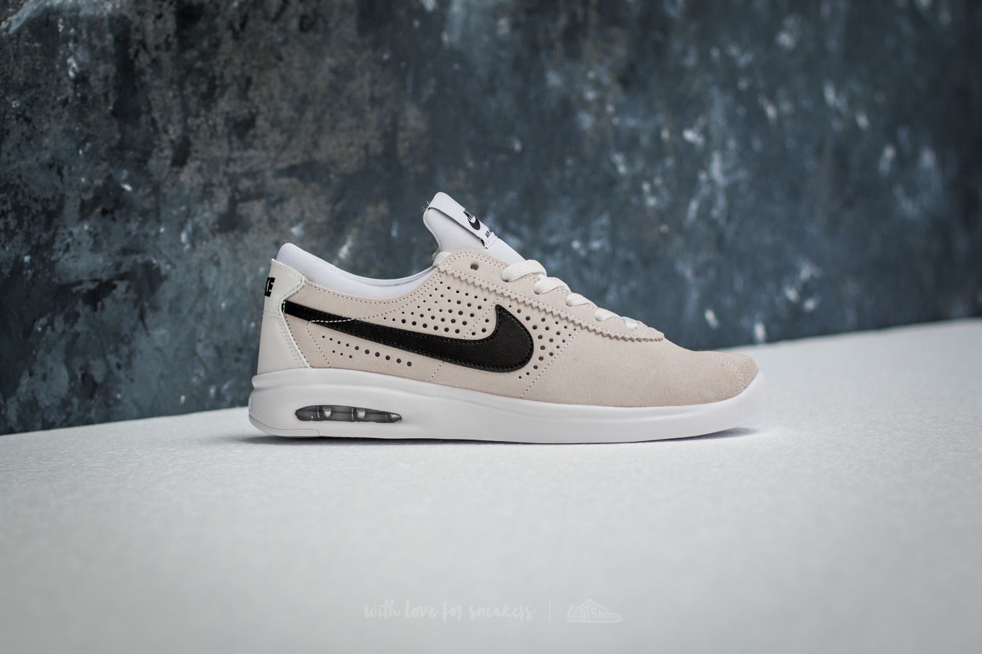 Nike sb air max bruin vapor beige top