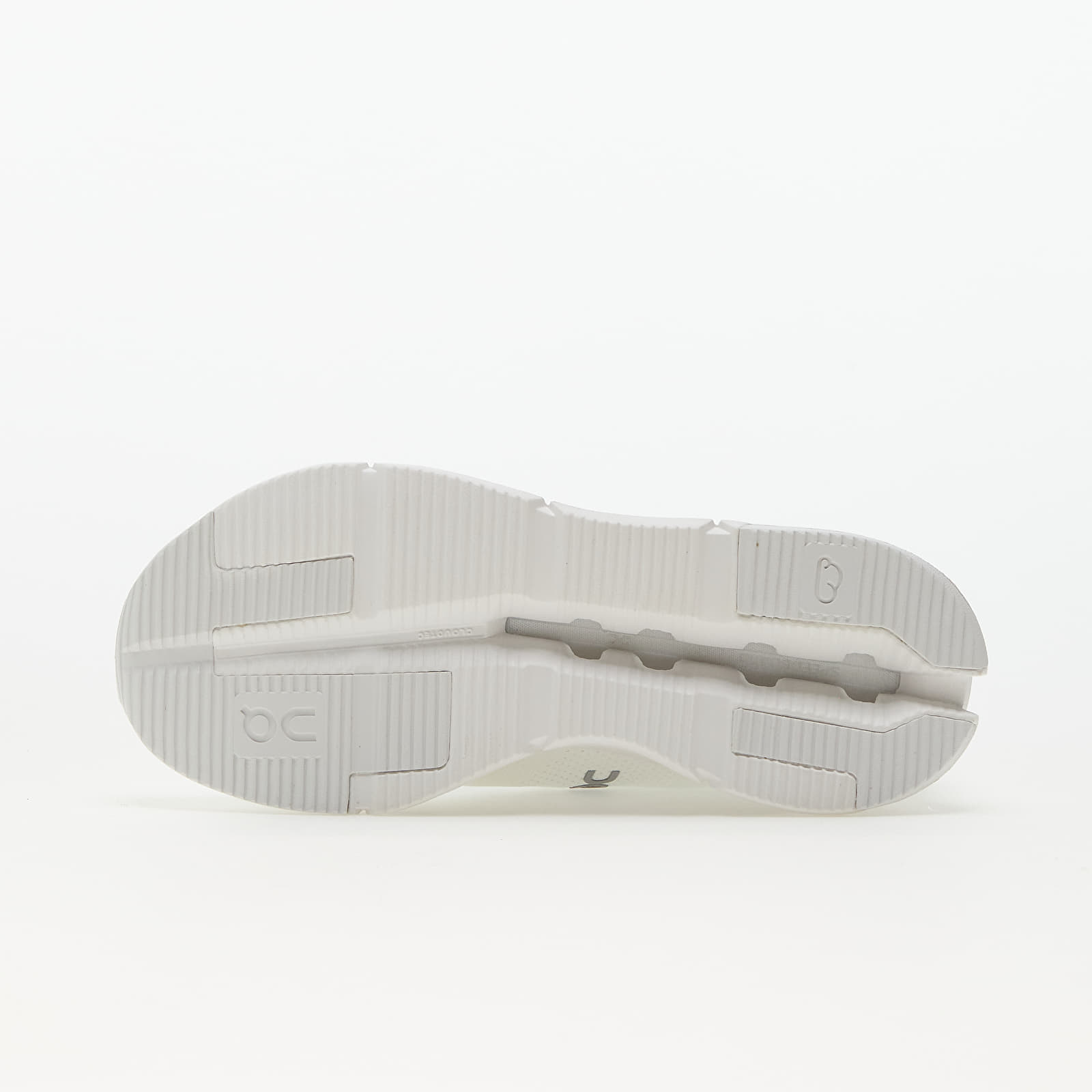 Men's shoes On M Cloudnova Undyed-White/ White