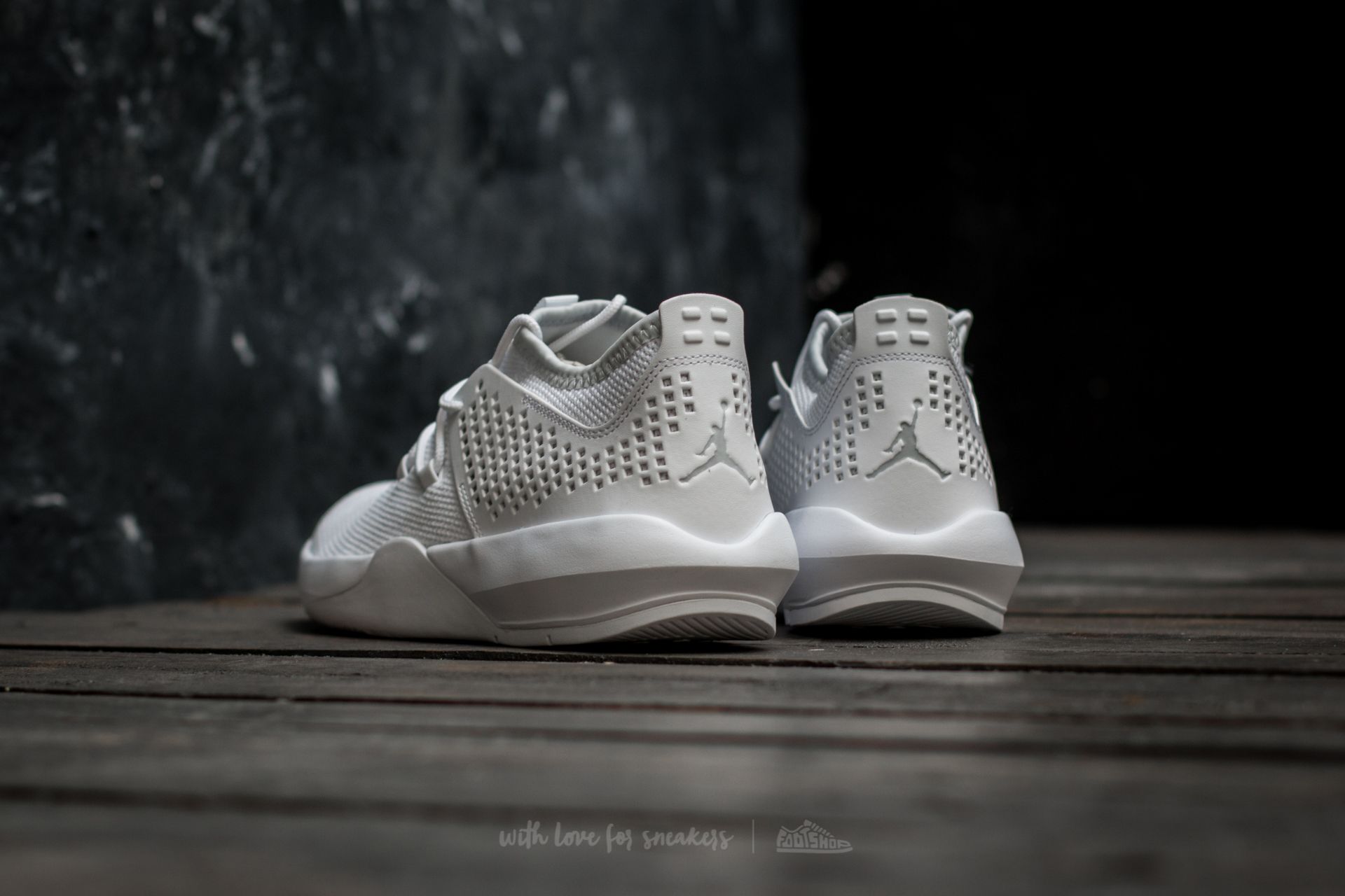 Men s shoes Jordan Express White Pure Platinum White Footshop