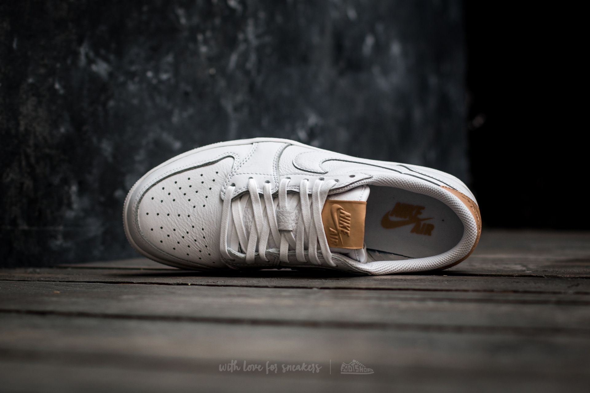 Men s shoes Air Jordan 1 Retro Low OG Premium White Vachetta Tan