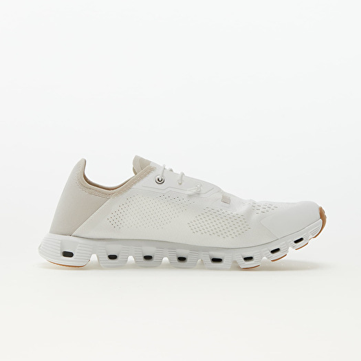 Herren Sneaker und Schuhe On M Cloud 5 Coast Undyed-White/ Pearl 