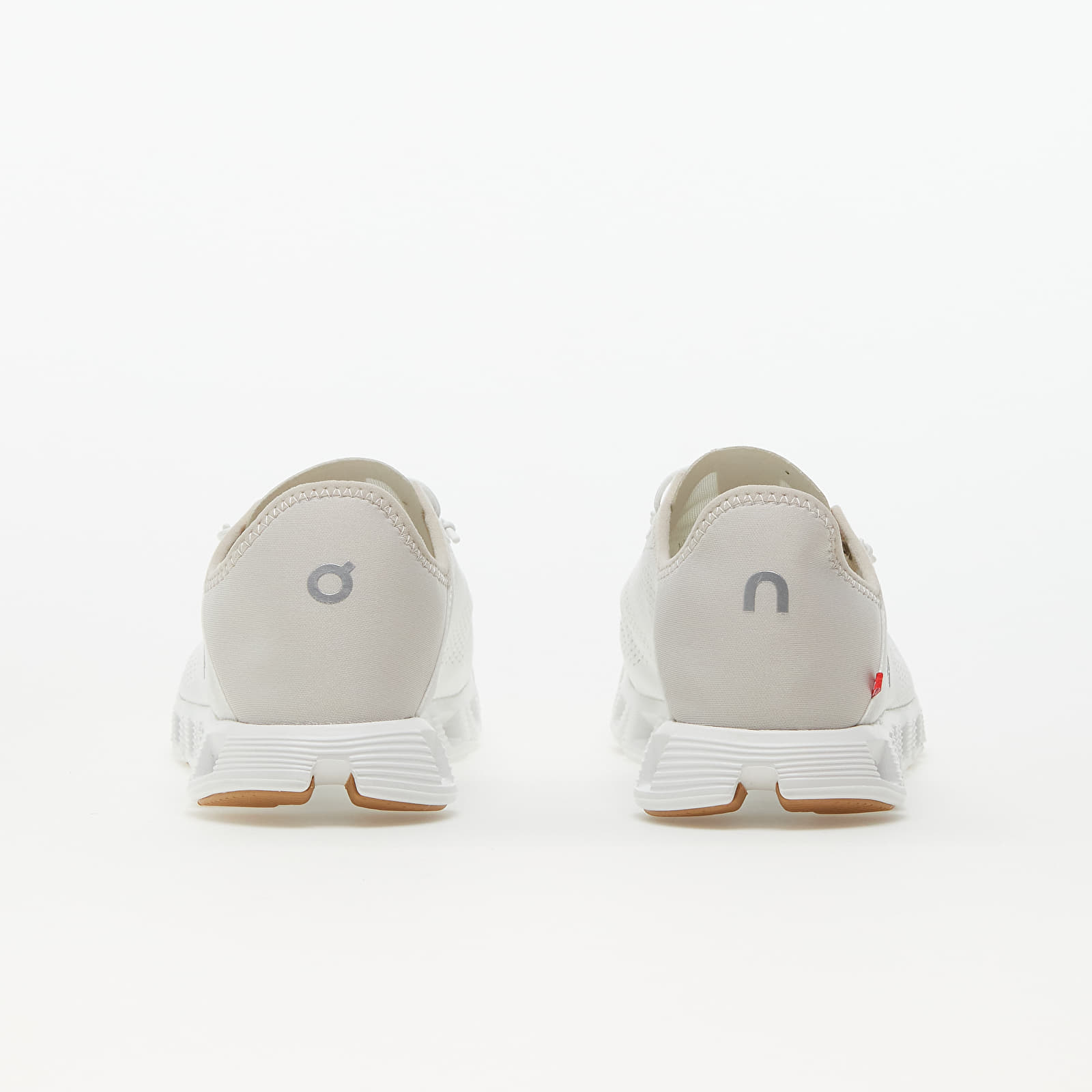 Vyriška avalynė On M Cloud 5 Coast Undyed-White/ Pearl
