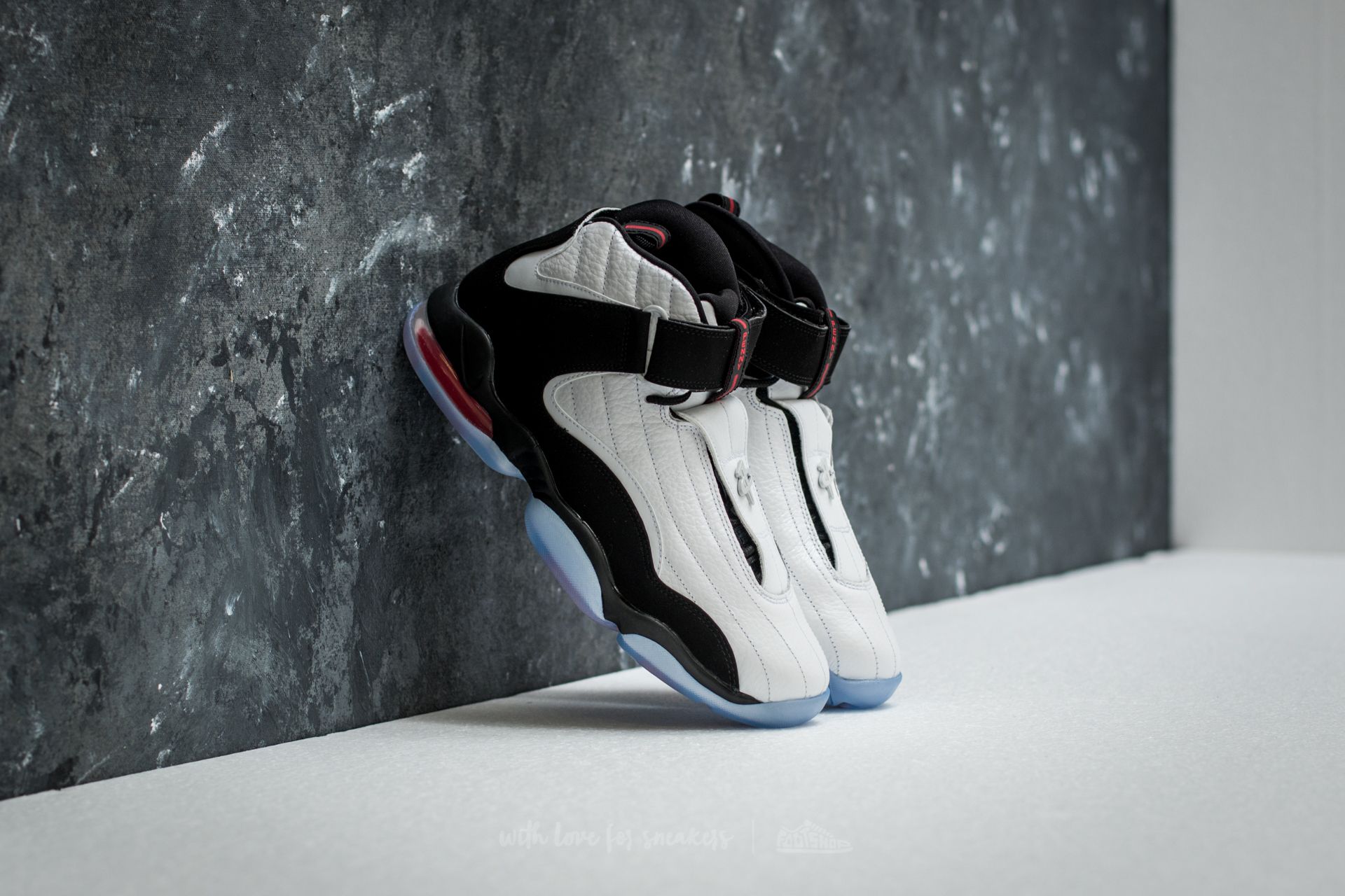 Penny iv 2025