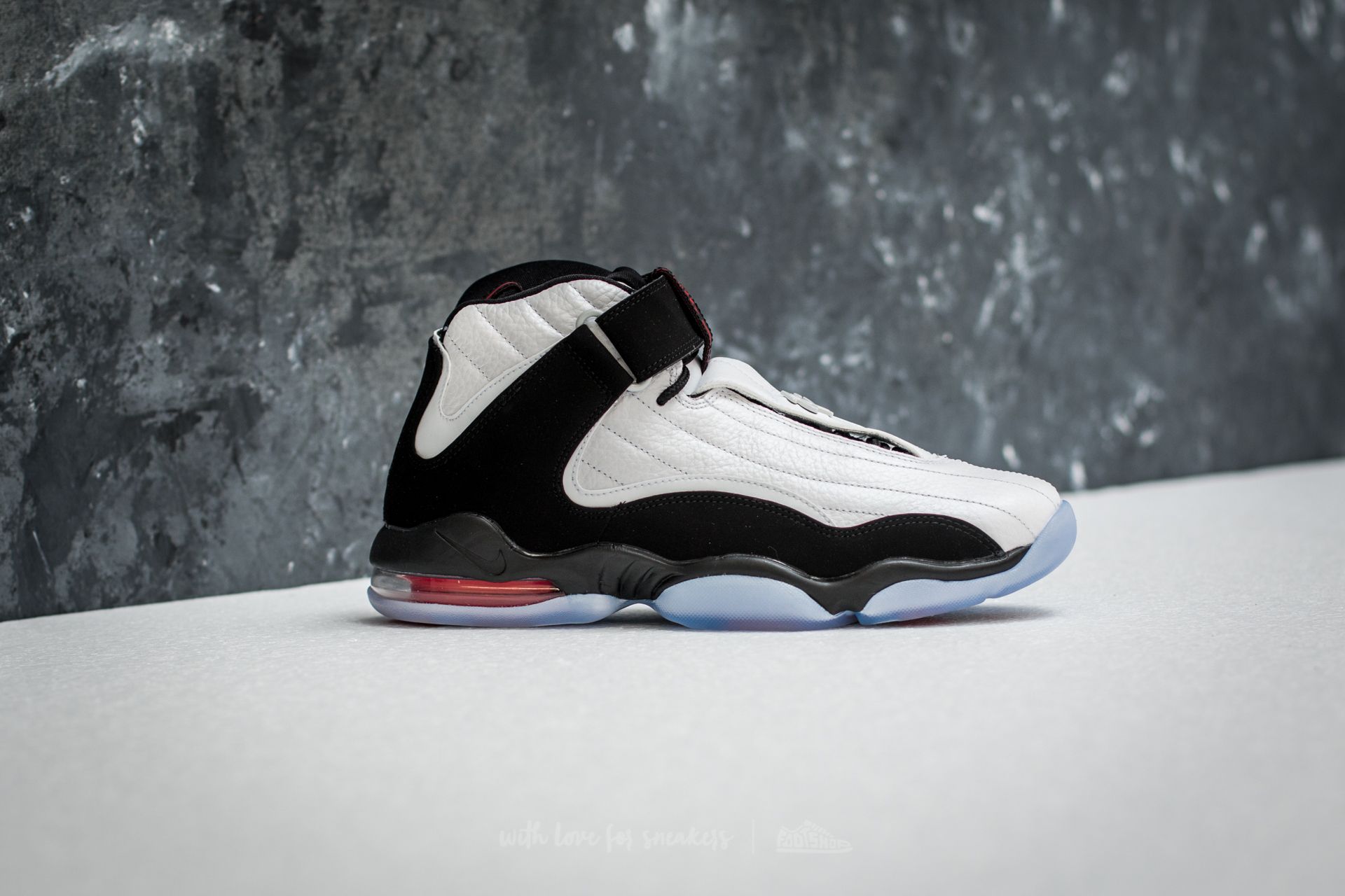 Herren Sneaker und Schuhe Nike Air Penny IV White/ Black-True Red
