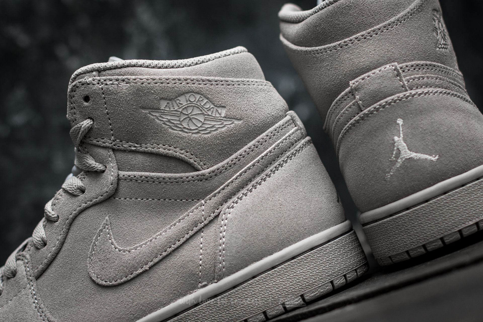 Jordan 1 retro wolf grey clearance