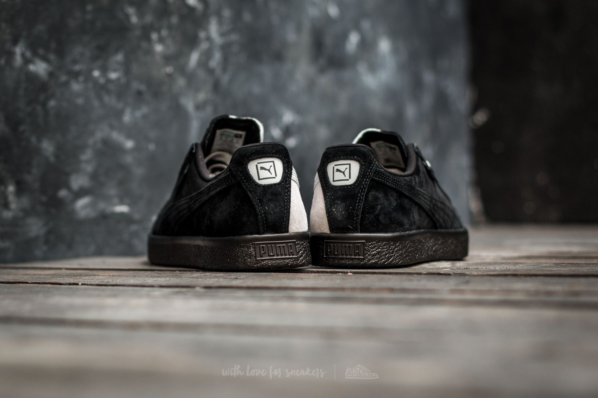 Staple sales puma clyde