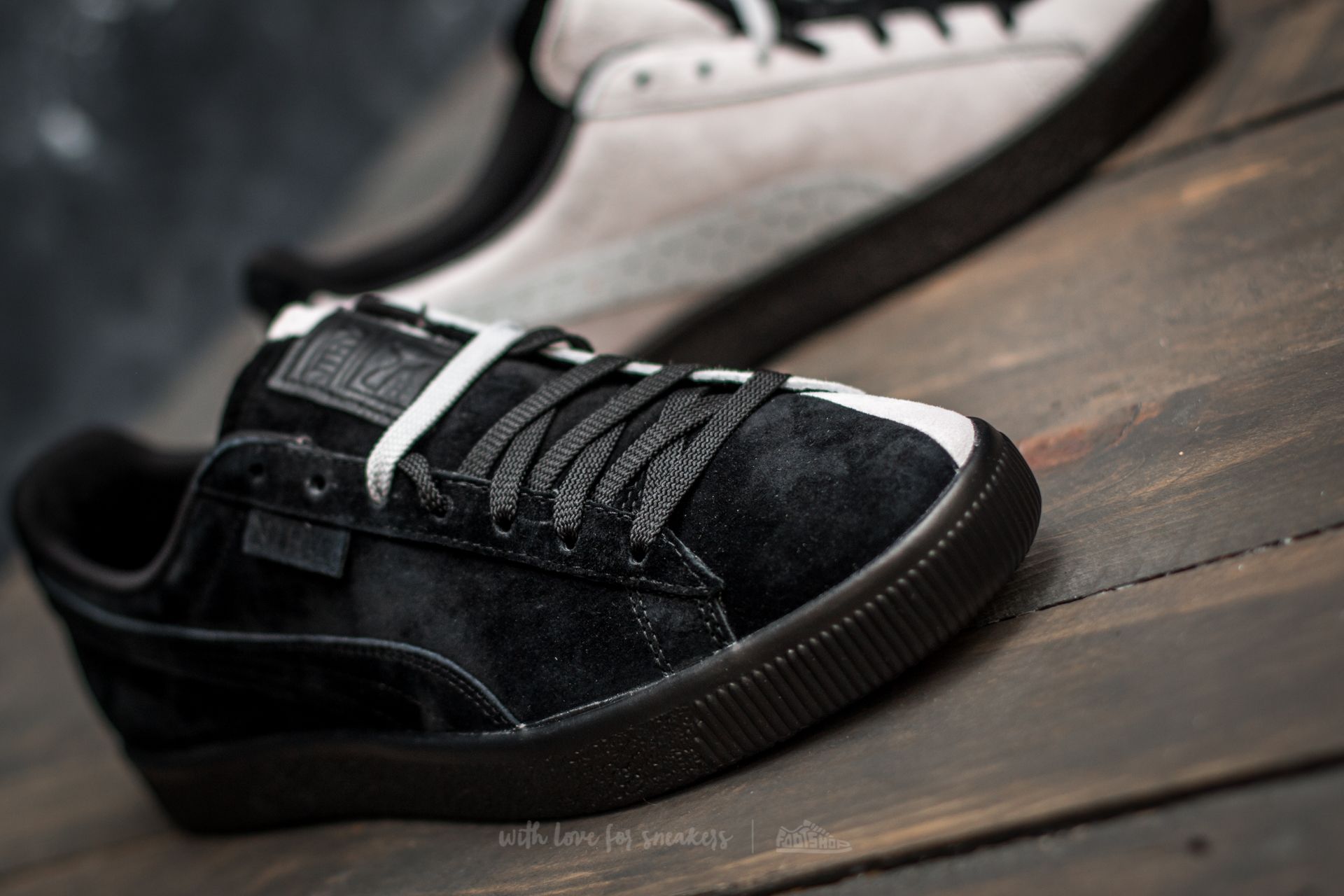 Men's shoes Puma x Staple Clyde Puma Black-Glacier Gray