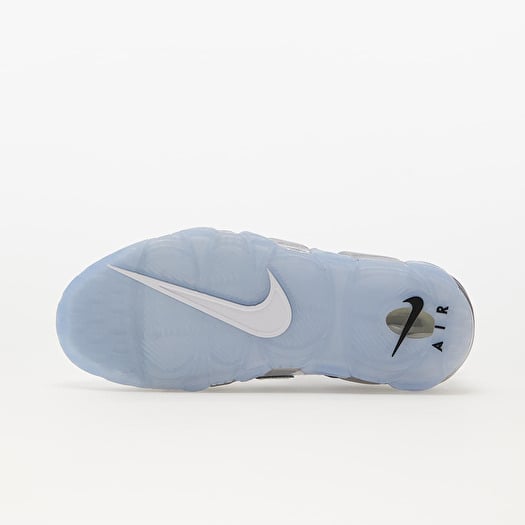 White nike shoes sales with clear bottom