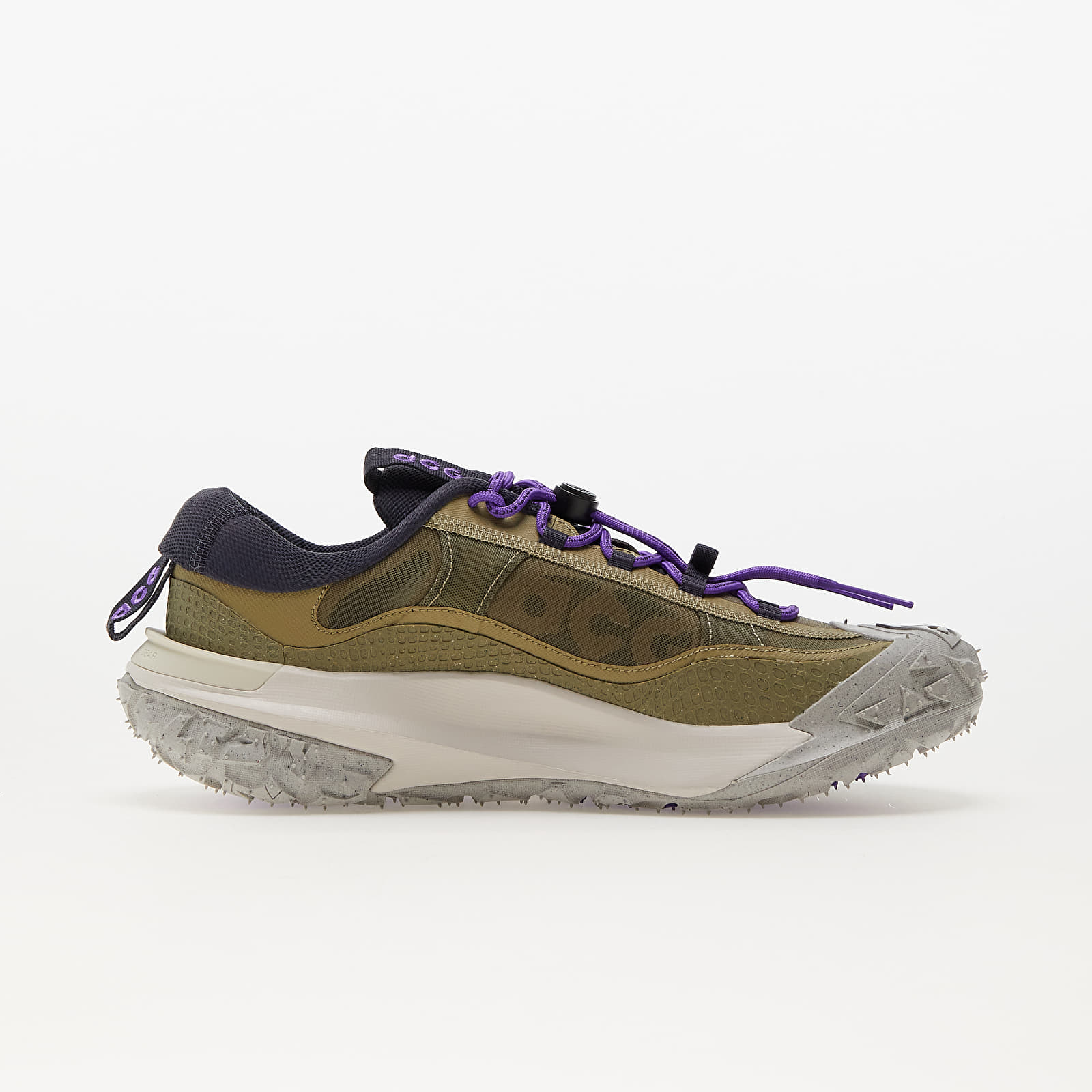 Herren Sneaker und Schuhe Nike ACG Mountain Fly 2 Low Neutral Olive/ Gridiron-Action Grape