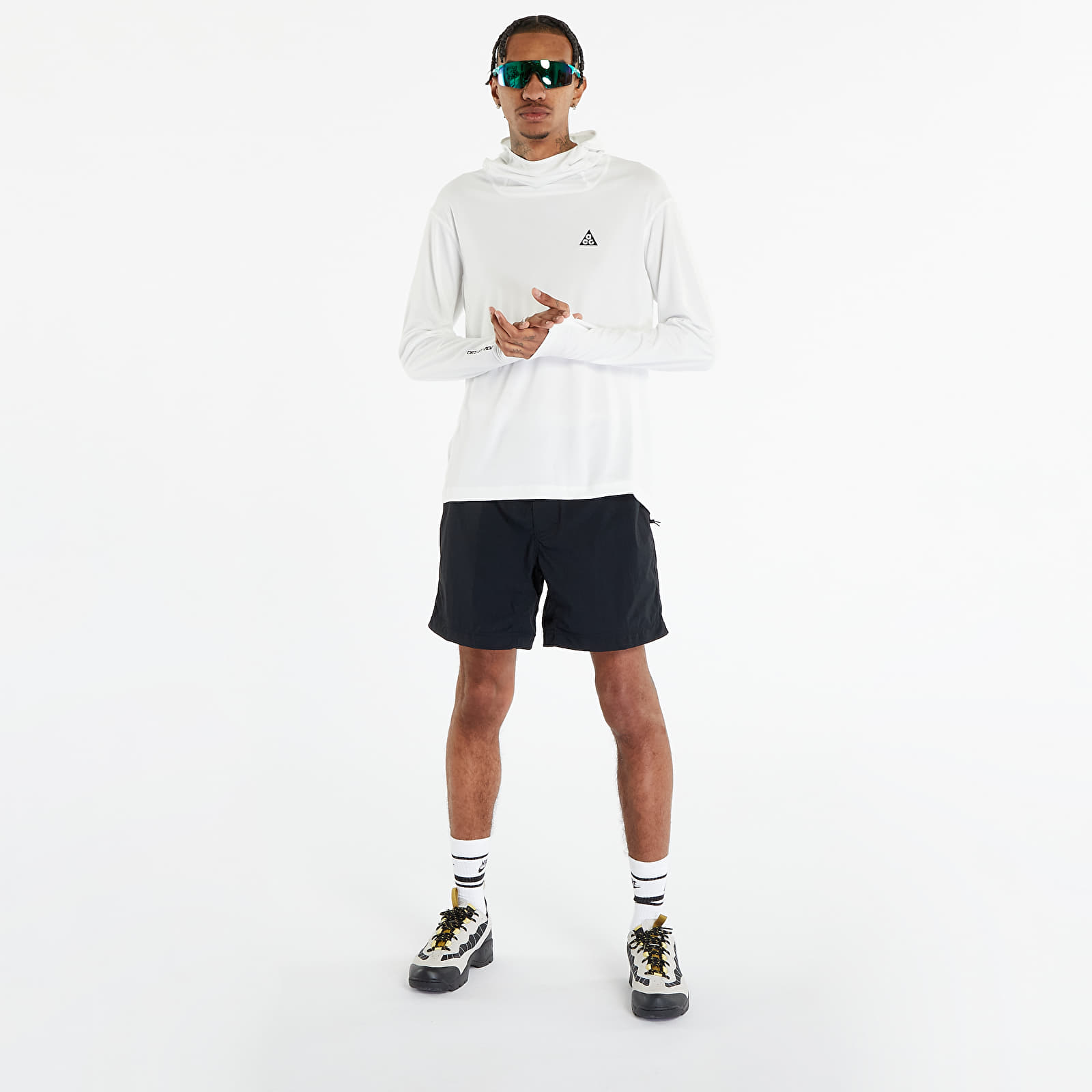 Kapucnis pulóverek és pulcsik Nike ACG Dri-FIT ADV "Lava Tree" Men's UV Hoodie Summit White/ Black