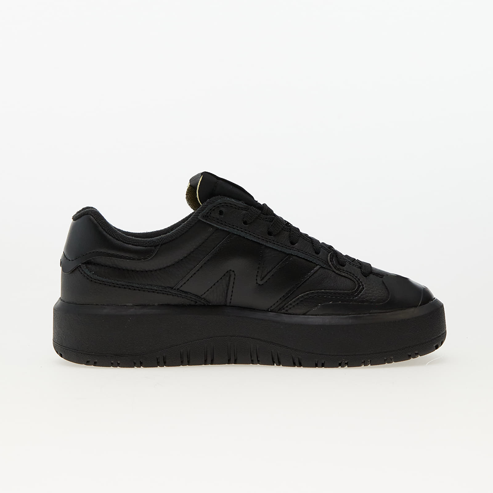Kids' sneakers and shoes New Balance CT302 All Black