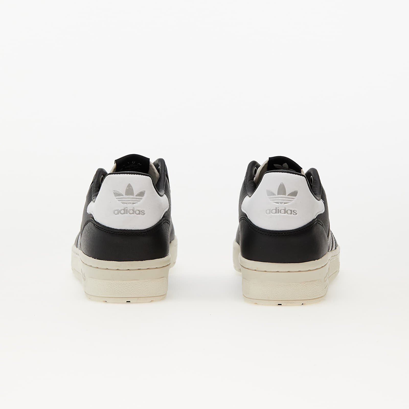 Chaussures et baskets homme adidas Rivalry Low Consortium Core Black/ Silver Metallic/ Grey One