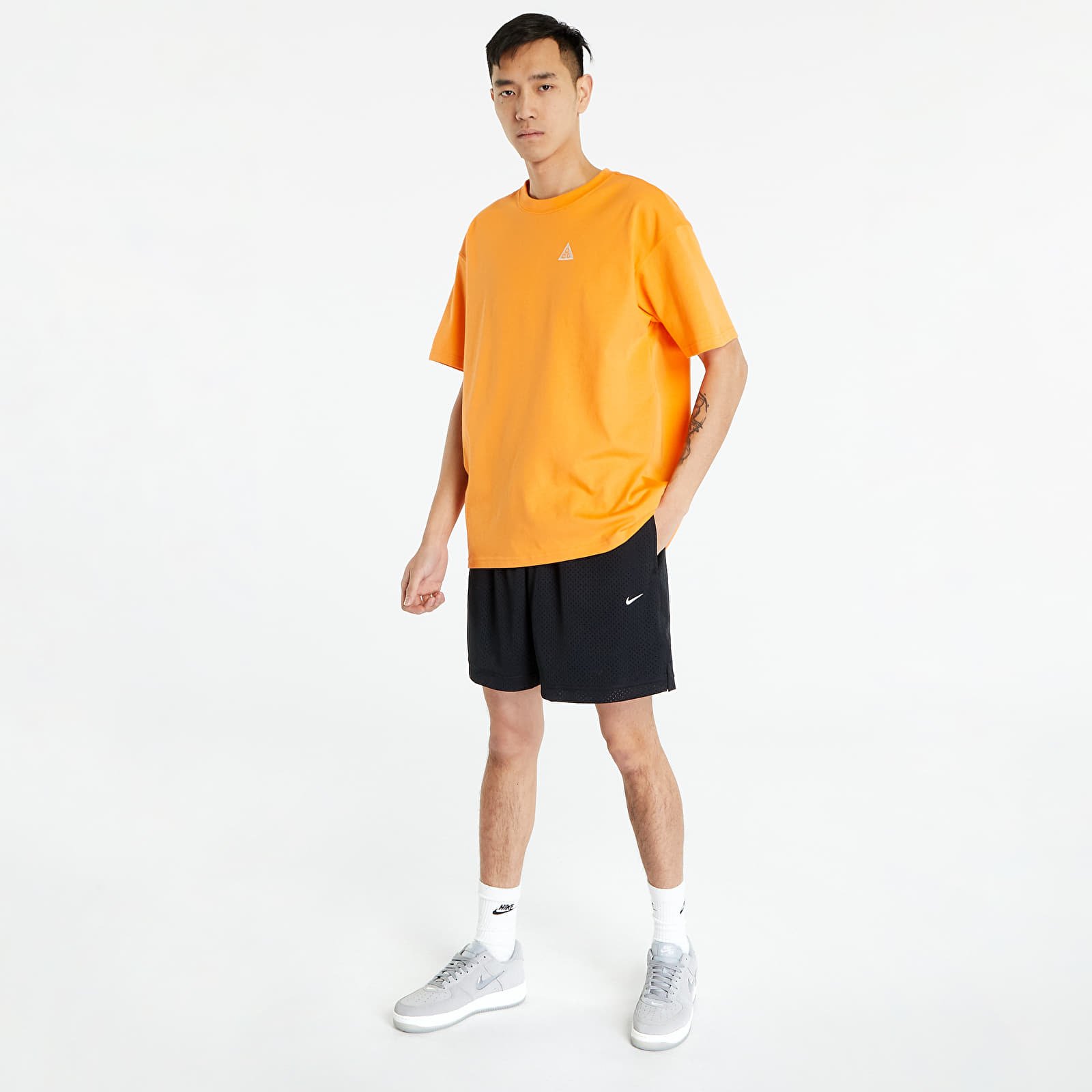 Nike - sportswear authentics men's mesh shorts black/ white