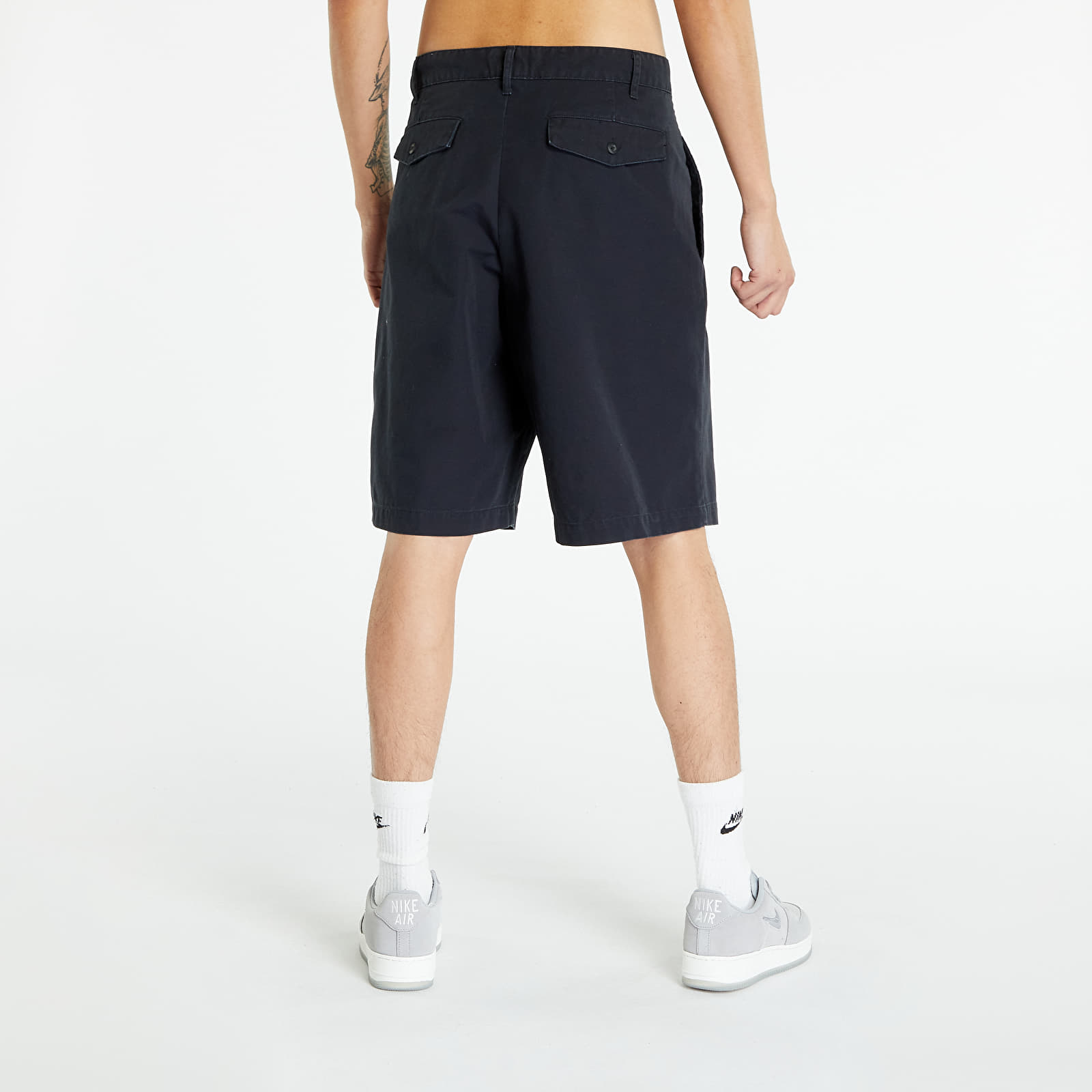 Rövidnadrágok Nike Life Men's Pleated Chino Shorts Black/ White