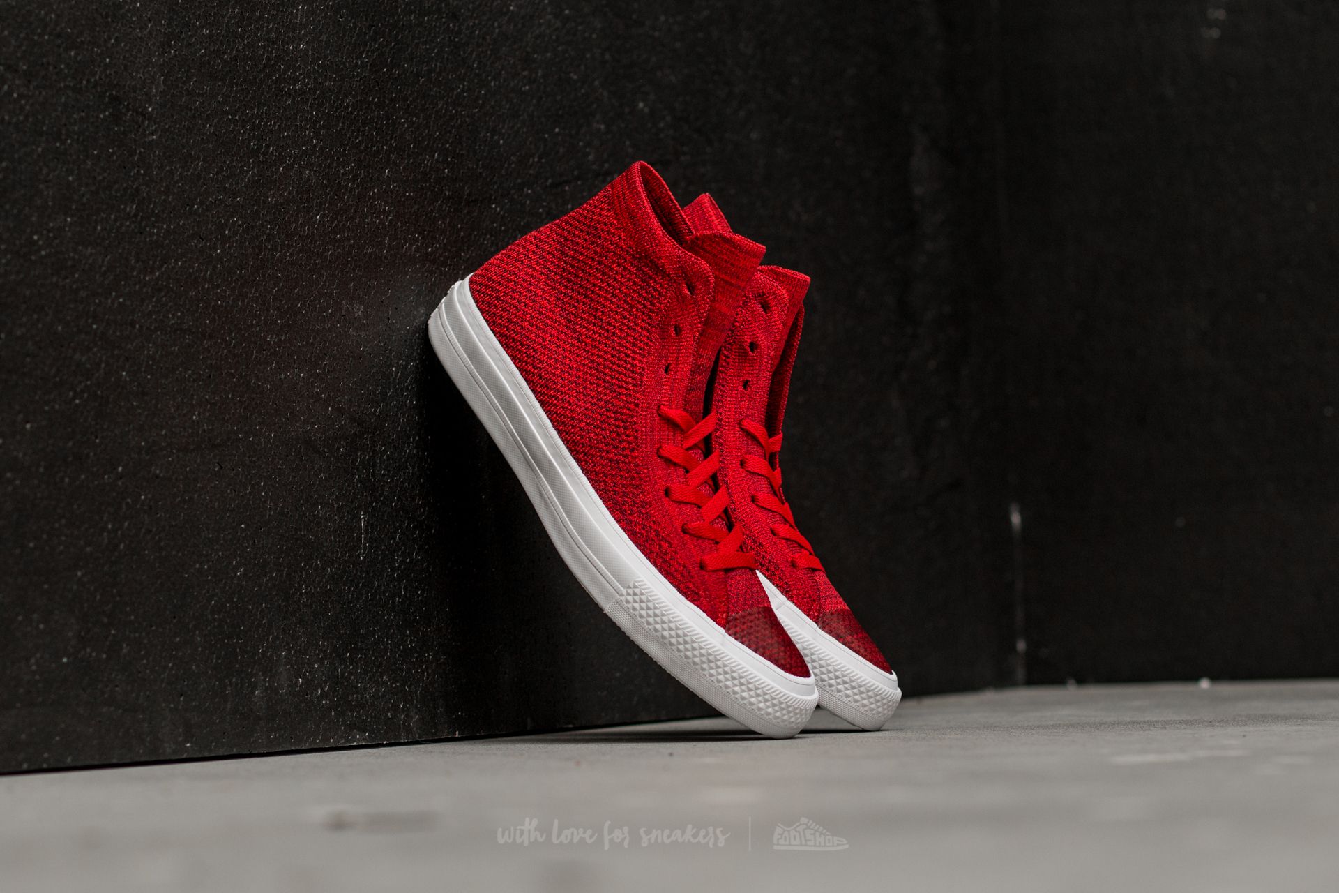 Converse flyknit high top red hot sale